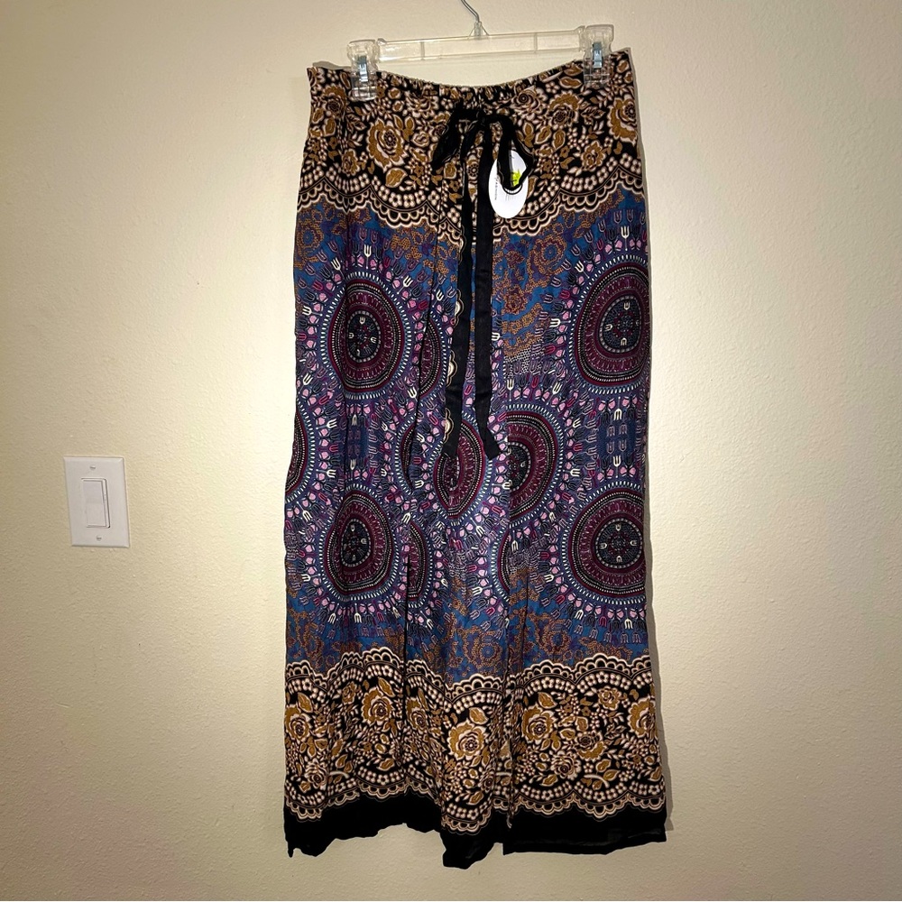NWT Bohemian style pants with front tie (A2)